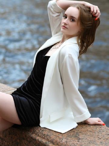 Алина